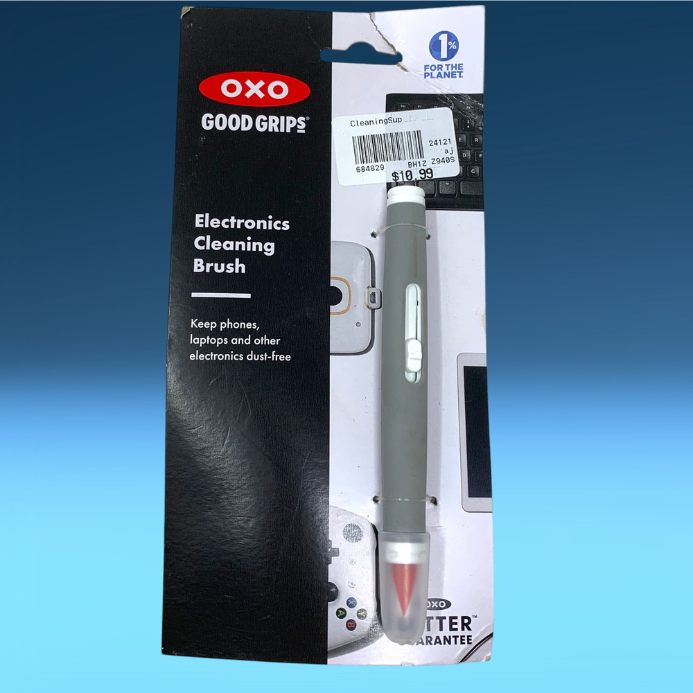 NEW OXO Good Grips Electronics Cleaning Brush Phones Laptops Controllers Carded